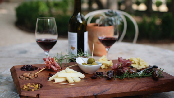 Summer Date Night Around South Bend, IN | Cressy & Everett